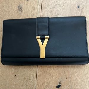 YSL Y CLUCTH